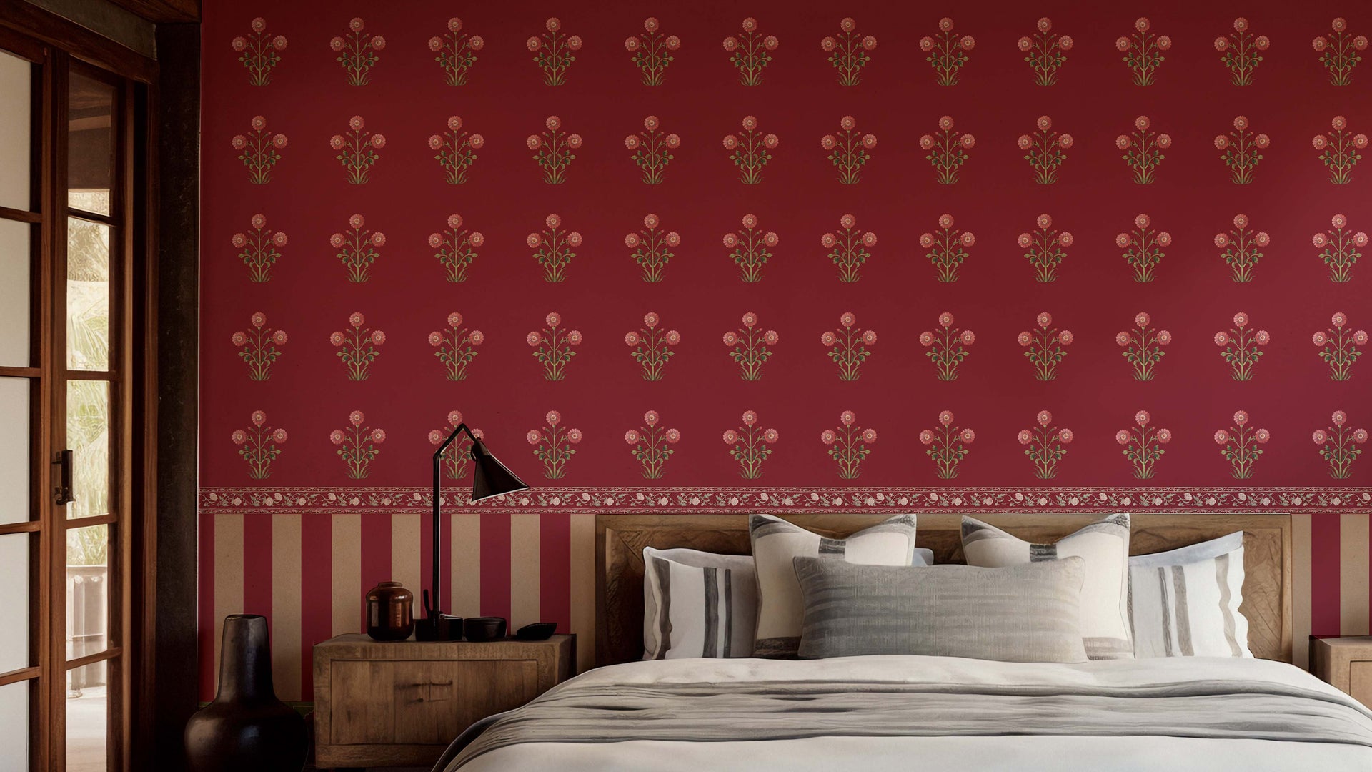 Gulab Baug: Indian Red Rose Wallpaper